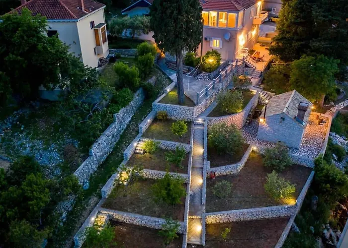 Apartments Luksic