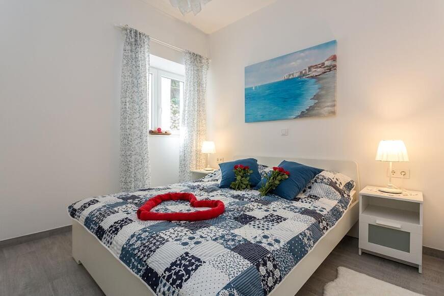 Luksic Apartment